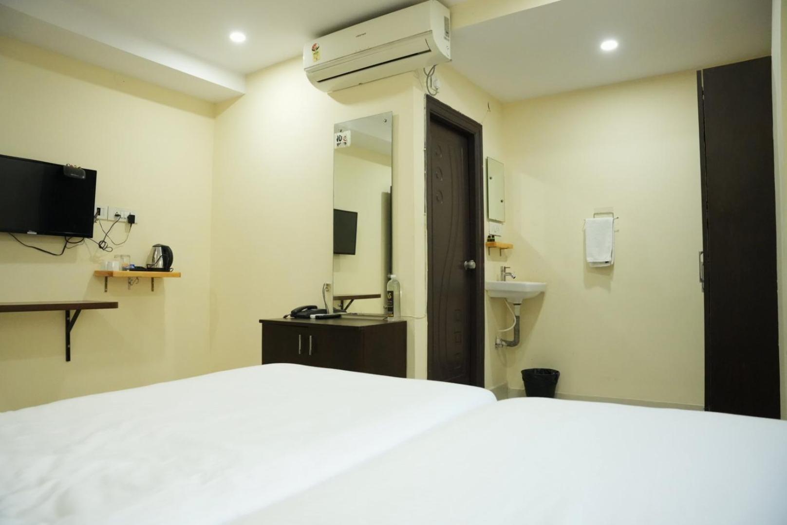 Da Lara Suites Kondapur  Экстерьер фото