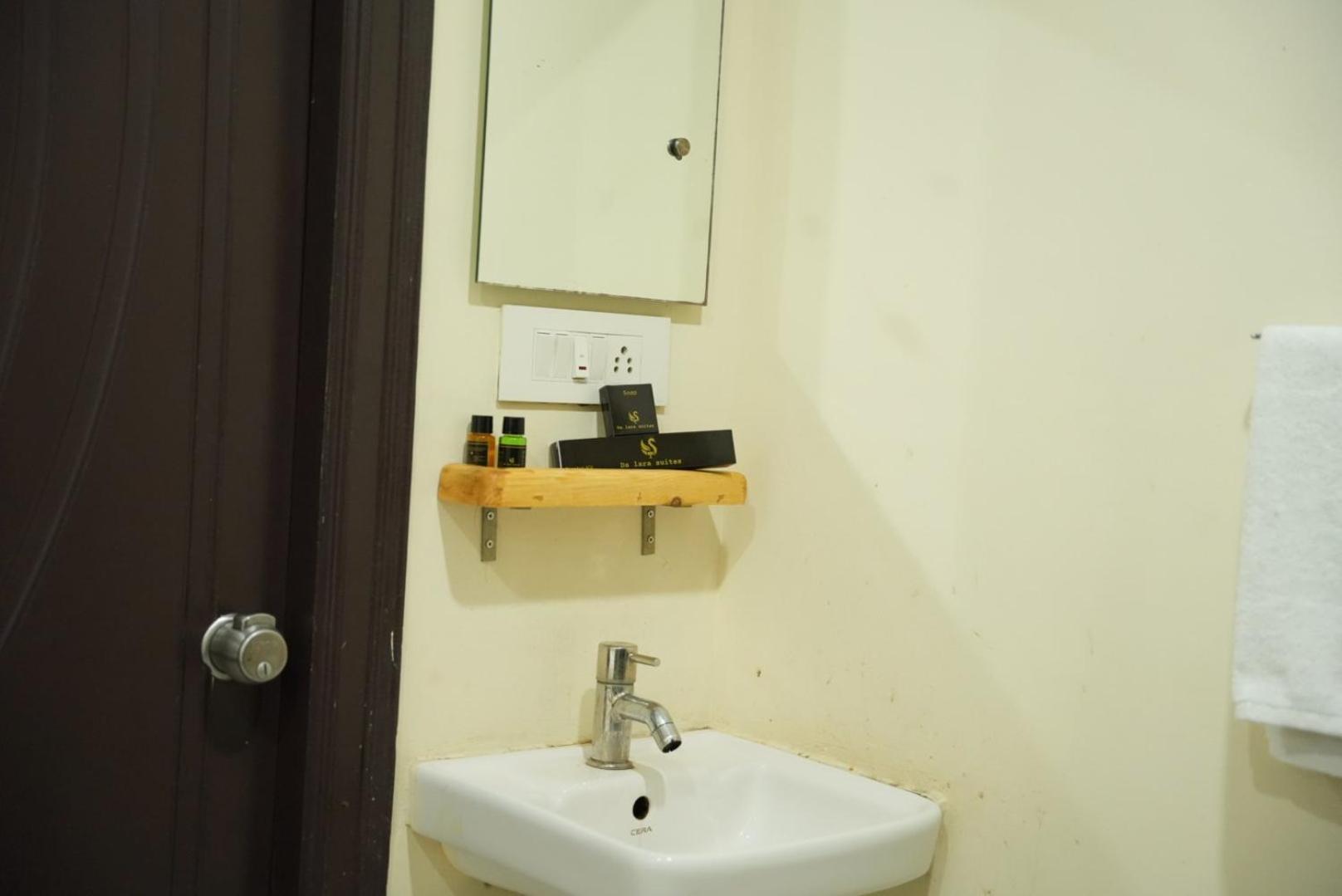 Da Lara Suites Kondapur  Экстерьер фото